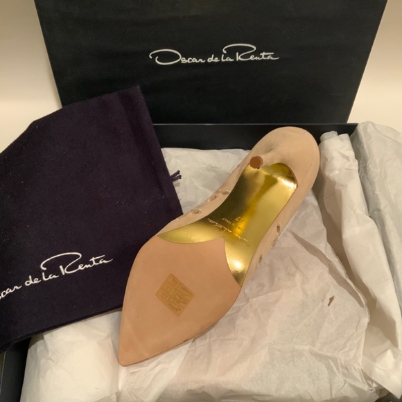 Oscar de la Renta Nude Elkin lasercut heeled booties Suede Eyelet Trim Boots 37 - Picture 3 of 16